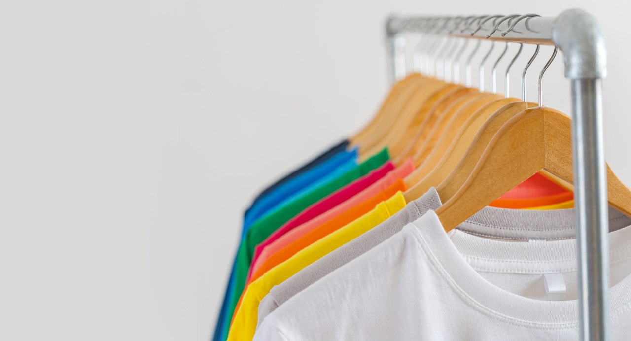 Hurtownia koszulek – skąd kupować koszulki?