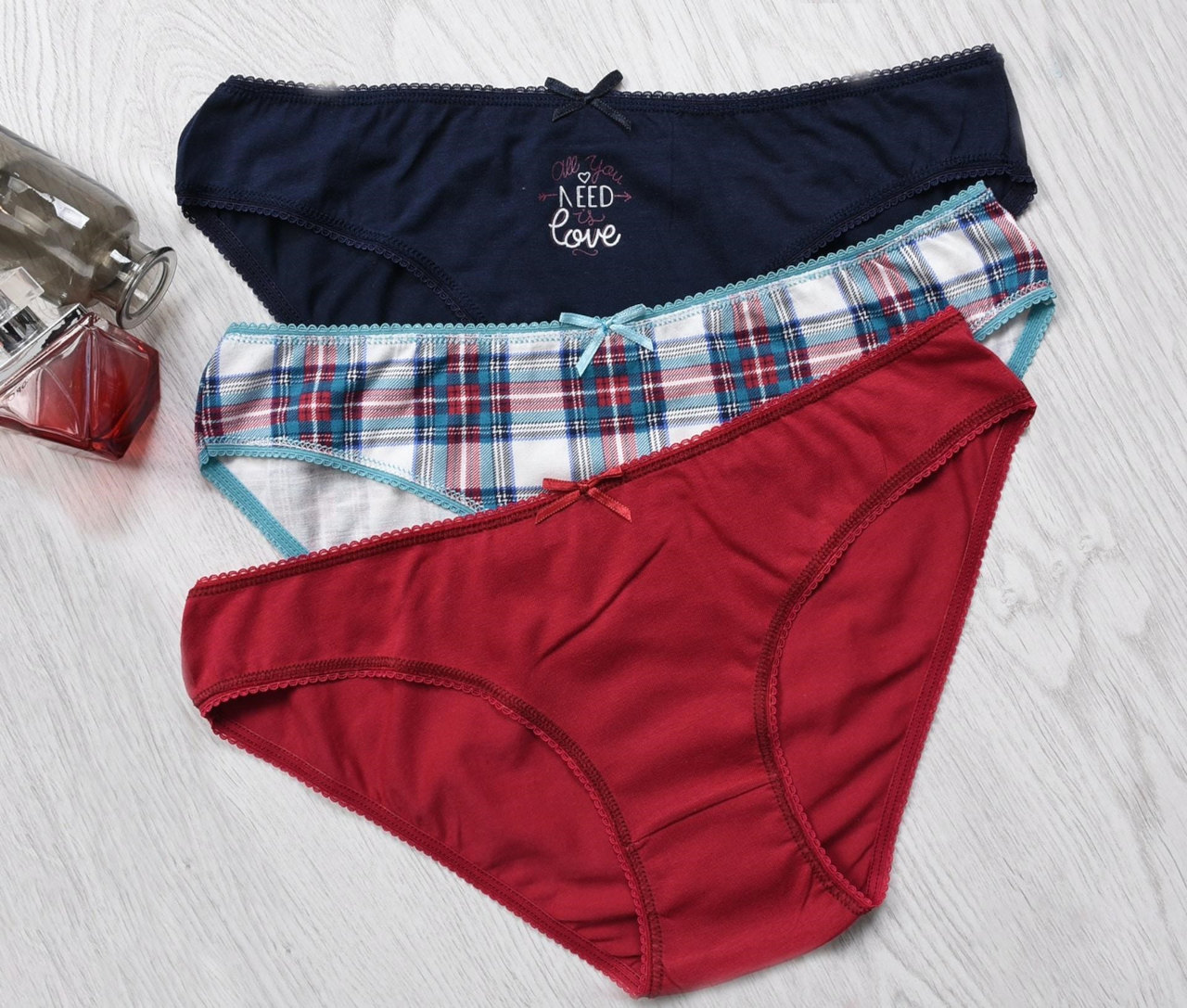 Komfort i Elegancja na Co Dzień – Przewodnik po Świecie Majtek