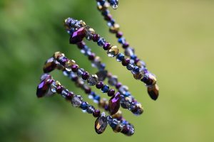 Stwórz niepowtarzalną biżuterię z agatem dzięki Manzuko